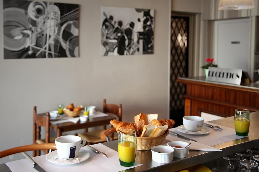 Hotel Le Rochegude Алби Екстериор снимка